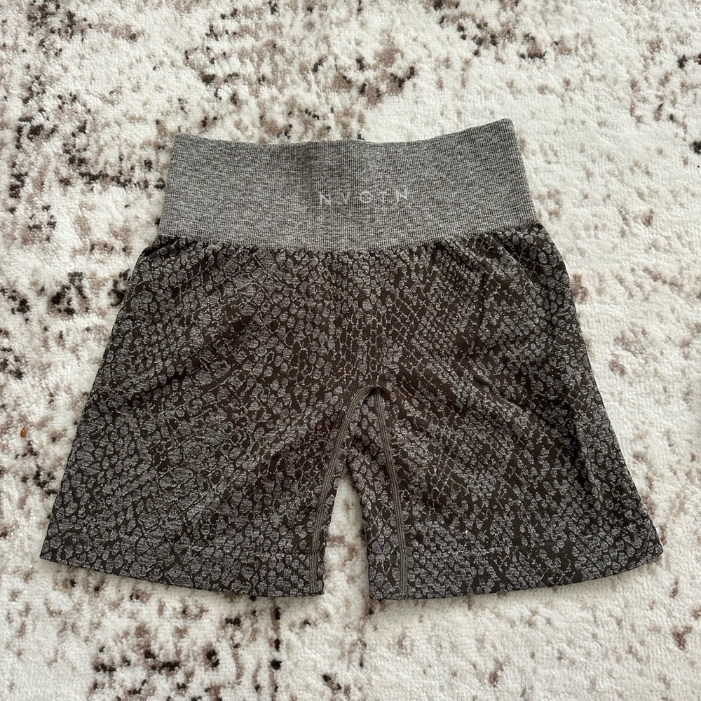 NVGTN shorts